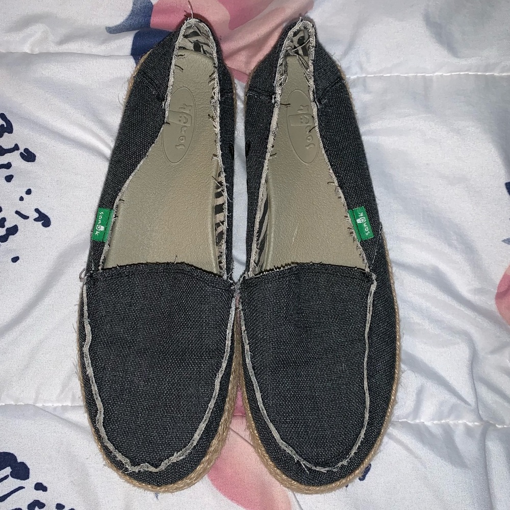 Women’s Fiona Sanuks